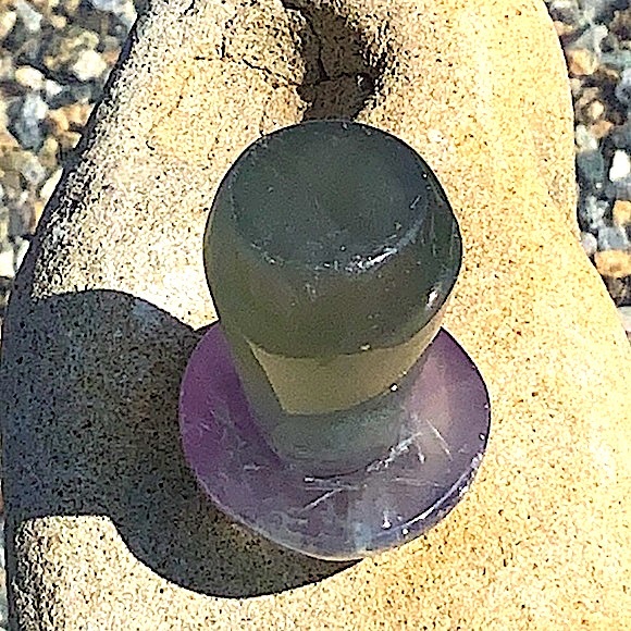 RAINBOW FLUORITE QUARTZ MUSHROOM HEALING STONE 2 IN TALL NEW - Picture 6 of 7